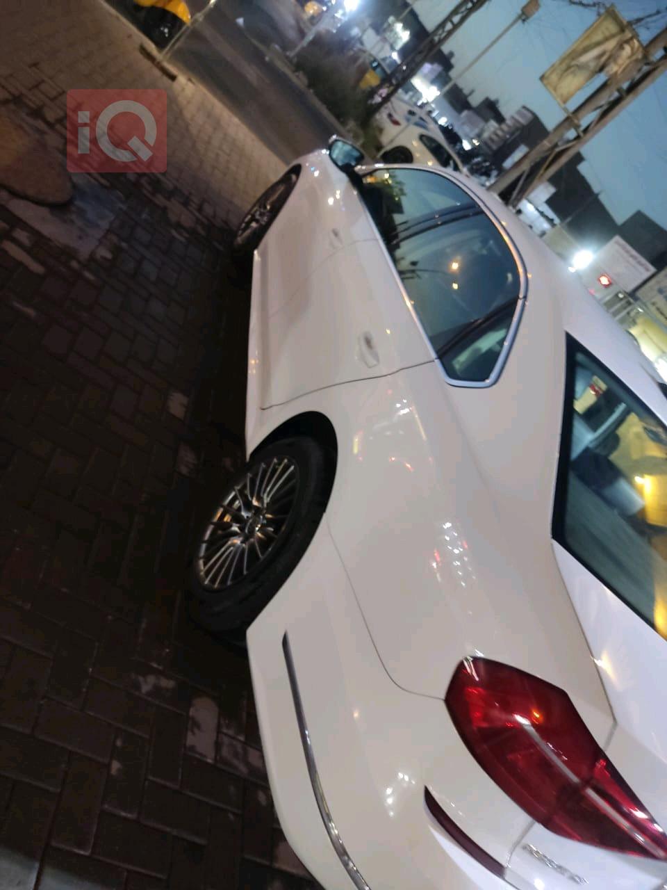 فولكسفاغن باسات